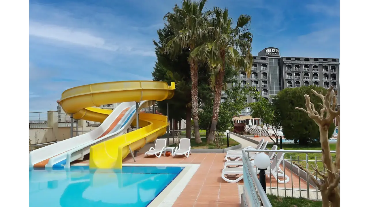 SIDE KUM HOTEL