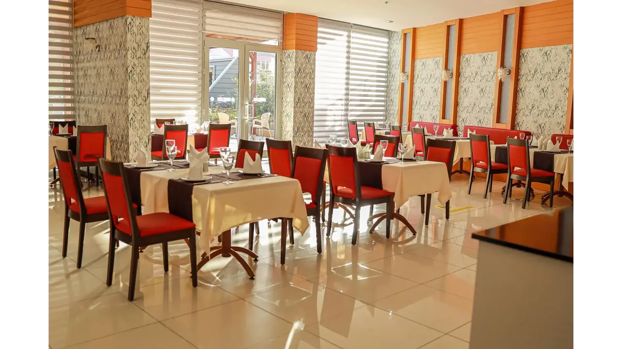 SIDE KUM HOTEL