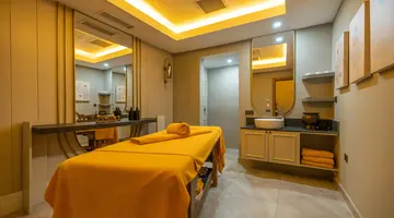 SIDE MOON PALACE HOTEL