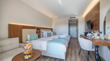 SIDE MOON PALACE HOTEL