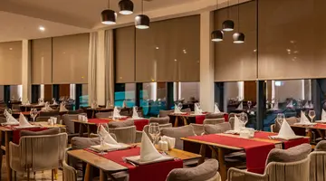 SIDE MOON PALACE HOTEL