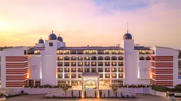 SIDE MOON PALACE HOTEL