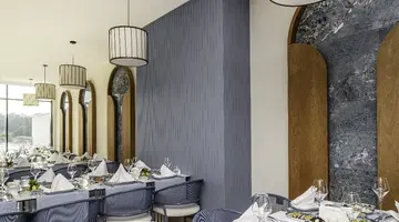 SIDE MOON PALACE HOTEL
