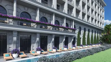 Side Moon Palace
