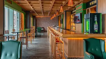 SIDE PREMIUM by OZ Hotels