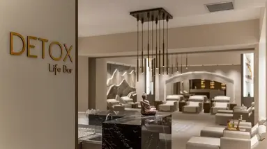 SIDE PREMIUM by OZ Hotels