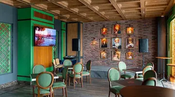 SIDE PREMIUM by OZ Hotels