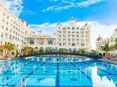 Side Premium Hotel