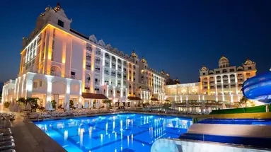 Side Premium Hotel