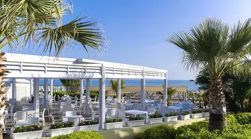 Side Premium Hotel