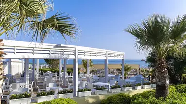 Side Premium Hotel