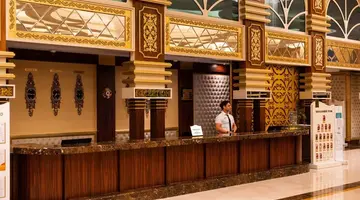Side Premium Hotel