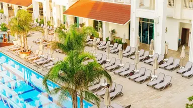 Side Premium Hotel