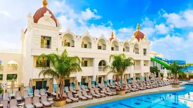 Side Premium Hotel