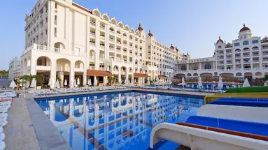 Side Premium Hotel