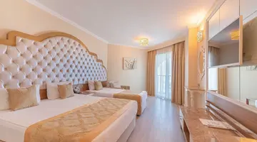 Side Premium Hotel