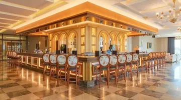 Side Premium Hotel