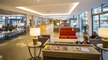 Side Star Beach Hotel