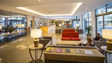 Side Star Beach Hotel