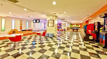 SIDE STAR PARK