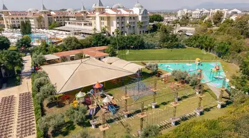 Side Star Resort