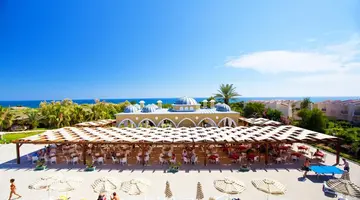 Side Star Resort