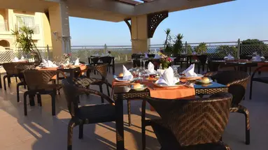 Side Star Resort