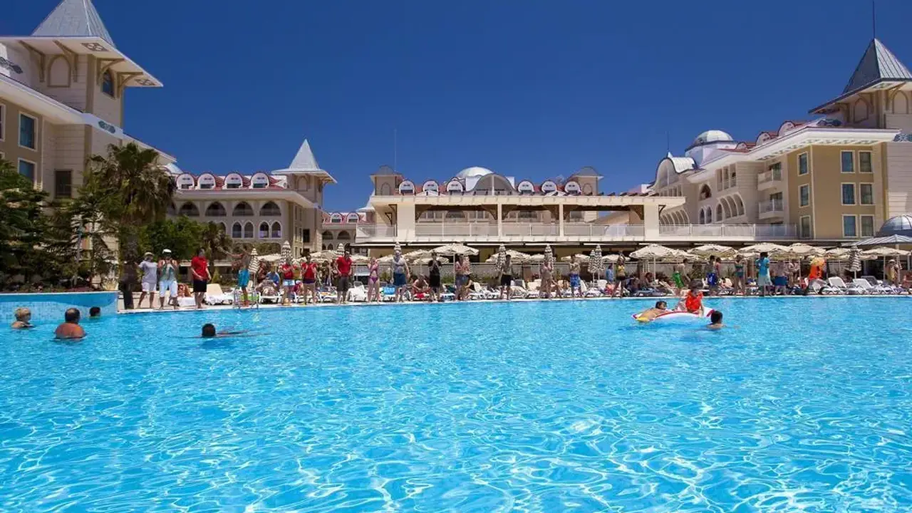 SIDE STAR RESORT