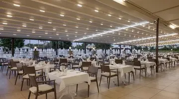 Side Star Resort