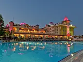 Side Star Resort