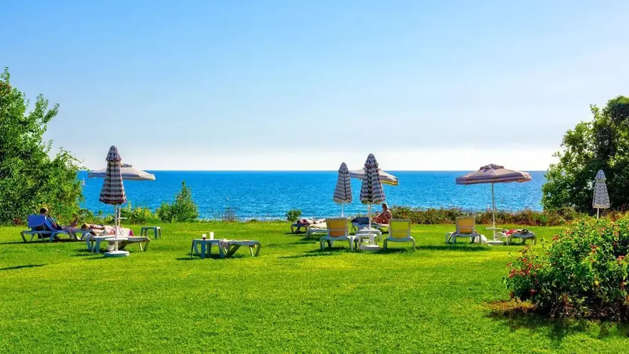 SIDE STAR RESORT