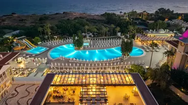 Side Star Resort