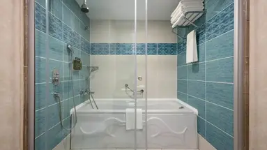 Side Star Resort
