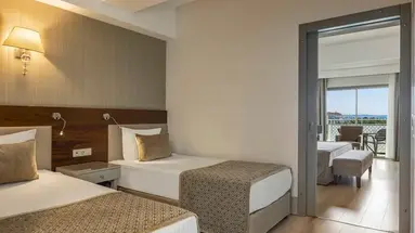 Side Star Resort