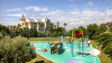 Side Star Resort