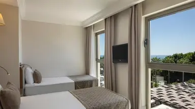 Side Star Resort
