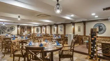 Side Star Resort