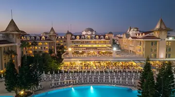 Side Star Resort