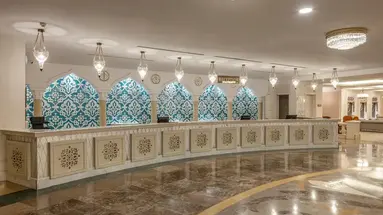 Side Star Resort