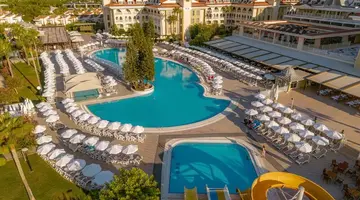 Side Star Resort