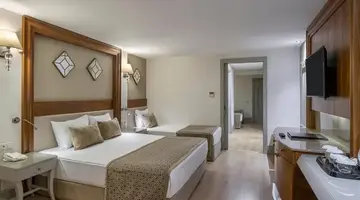 Side Star Resort
