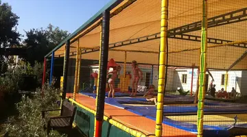 SIDE STAR RESORT