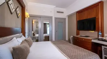 SIDE STAR RESORT