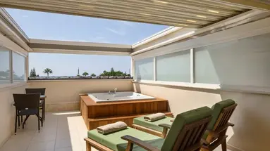 Side Star Resort
