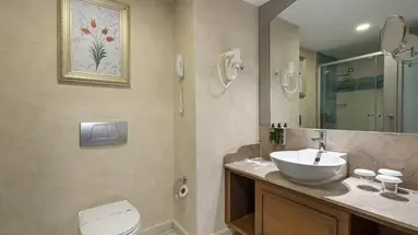 Side Star Resort