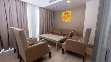 Side Star Resort