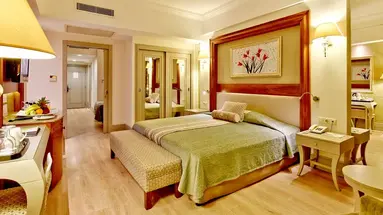 SIDE STAR RESORT