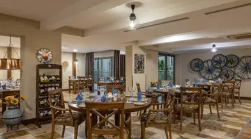 Side Star Resort