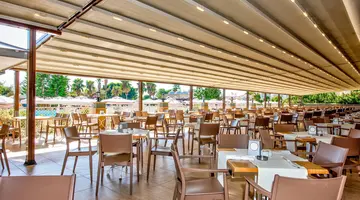 Side Star Resort