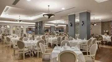 Side Star Resort